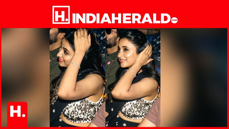 OMG Priyanka Mohan Faced Hot Oops Moment In Saree