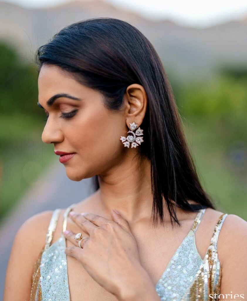 10 Hot Pics - Sneha Reddy, The New Temptress