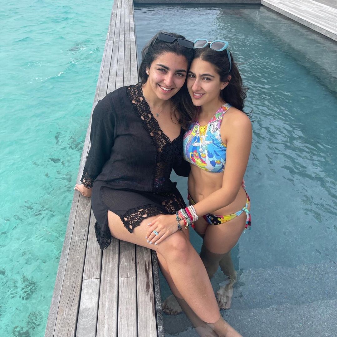 Sara Ali Khan In Bra And Panty By Pool Side Is Just Hot S