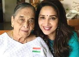 Madhuri Dixit s mom handed away… Followers supply condolence Madhuri Dixit s mom handed away… Followers supply condolence