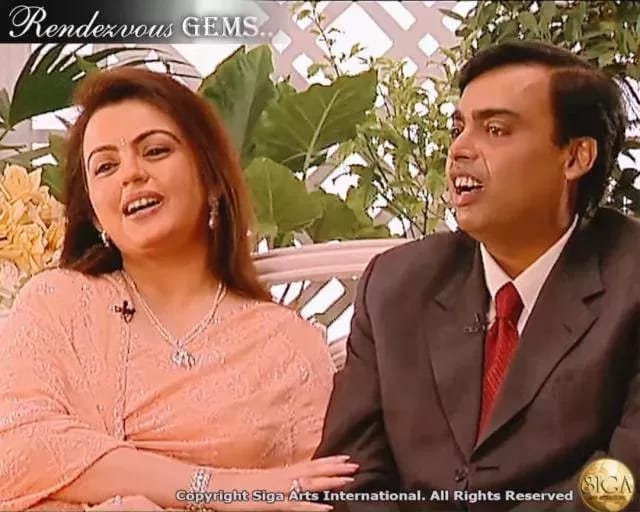 Nita Ambani Sex Vedio - Nita-Mukesh Ambani old video wins heart