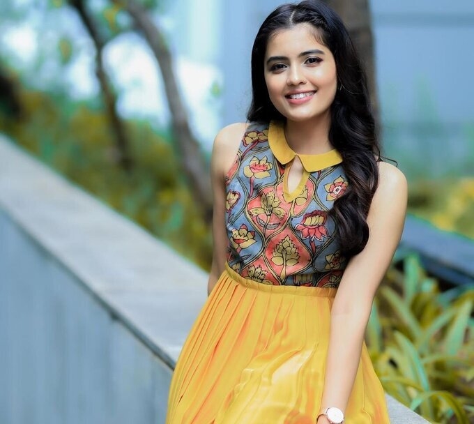 Amritha Aiyer New Clicks Collection