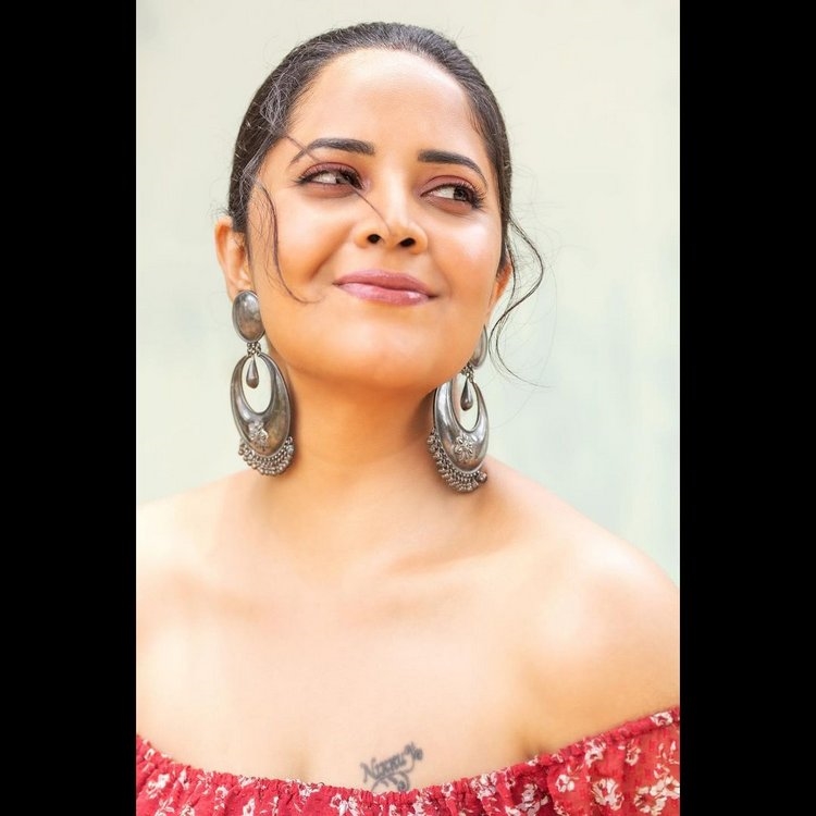 Anasuya Bharadwaj New Stills