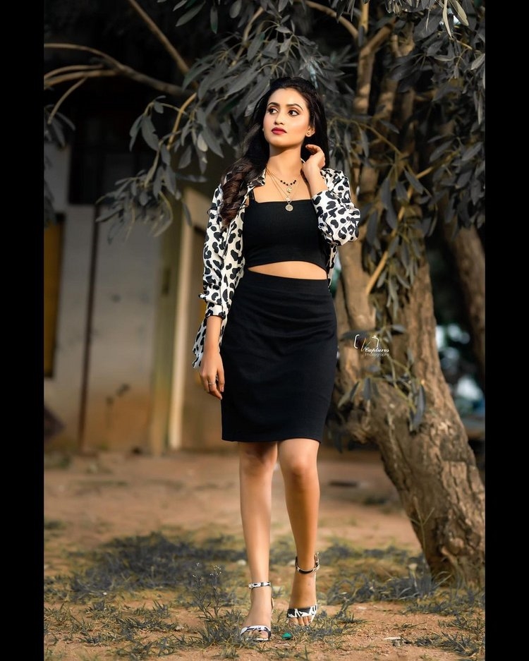 Deepika Pilli New Clicks Gallery