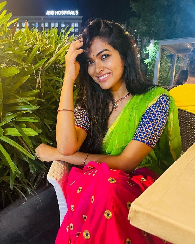 Divi Vadthya latest Traditional Photos
