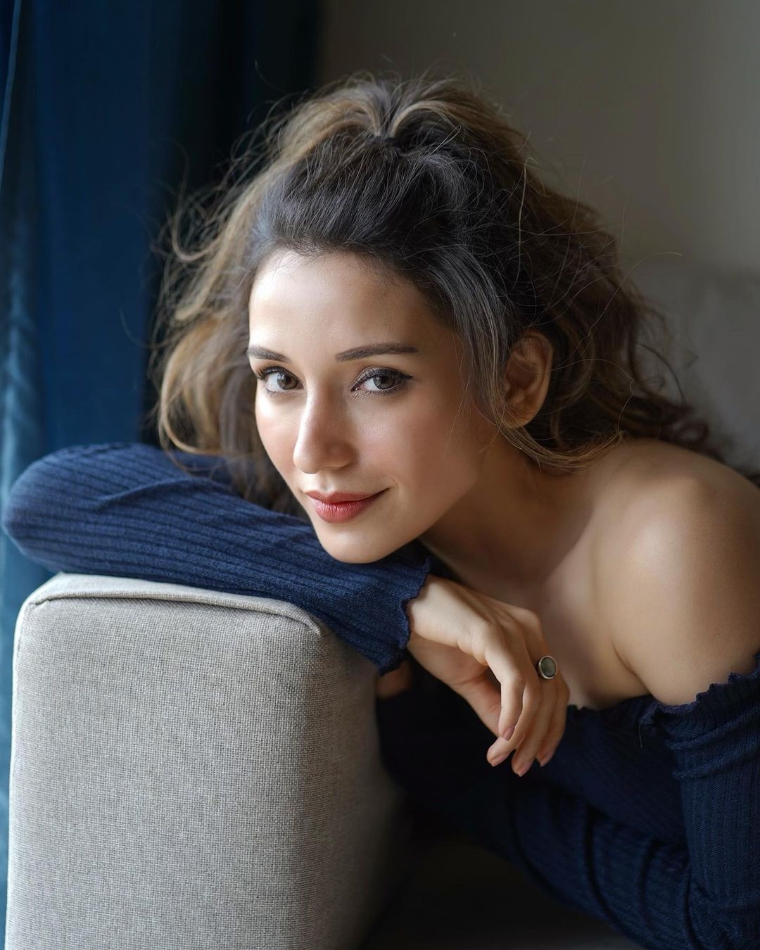 Helly Daruwala Latest Photos