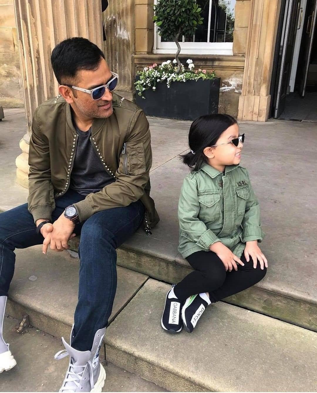 Mahendra Singh Dhoni New Images