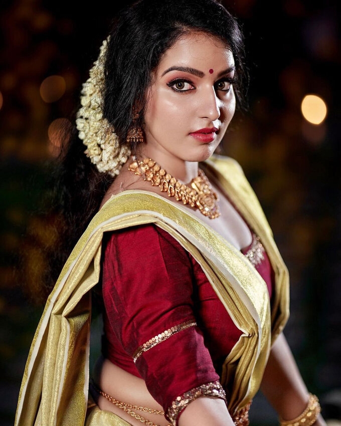 Malavika Menon New Images