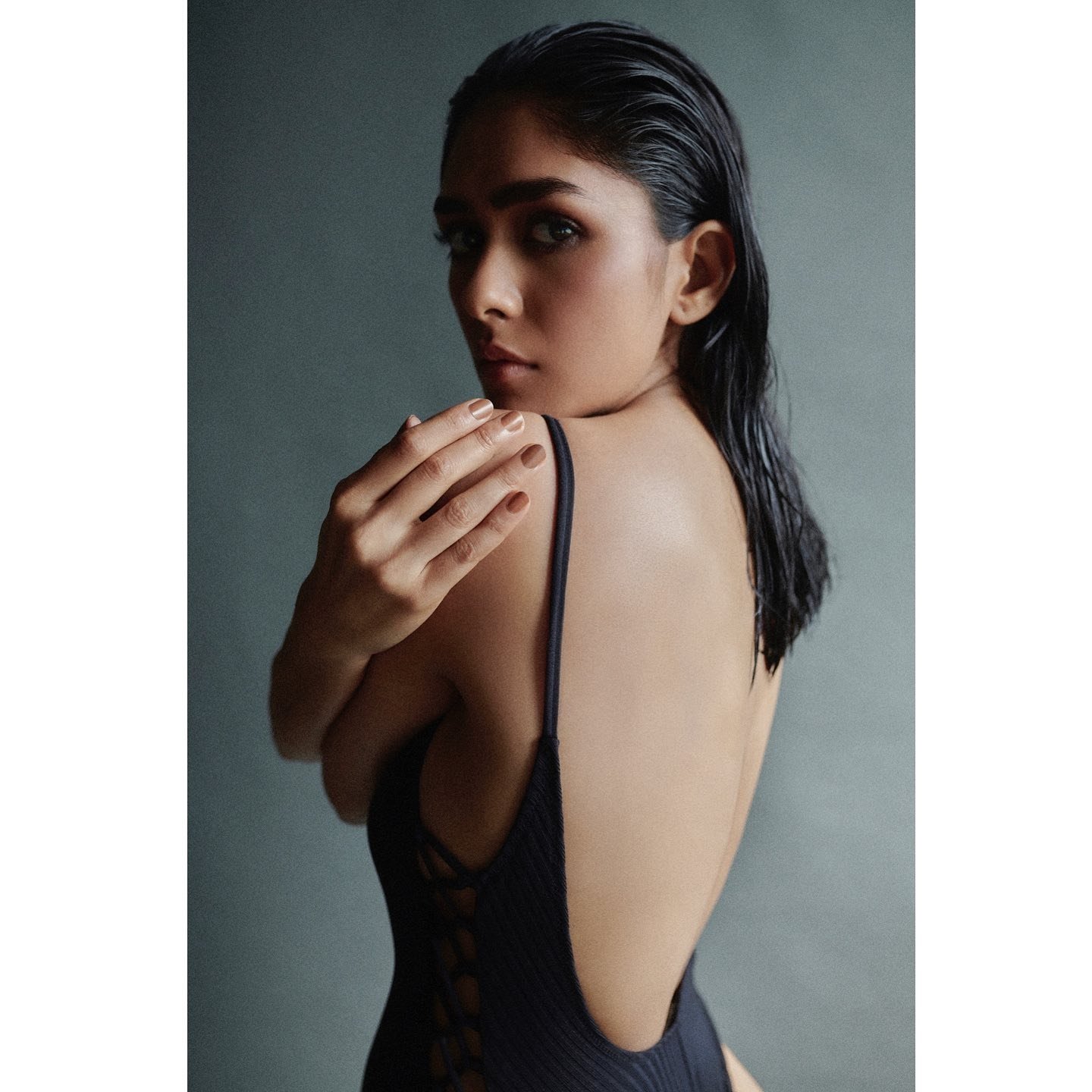 Mrunal Thakur New Stills Collection