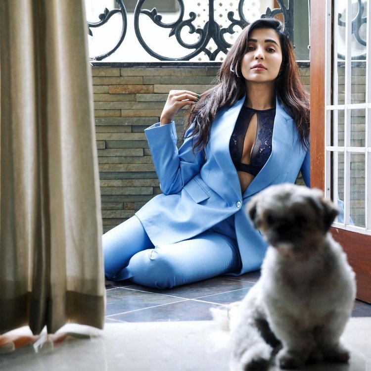 Parvati Nair Stills Gallery