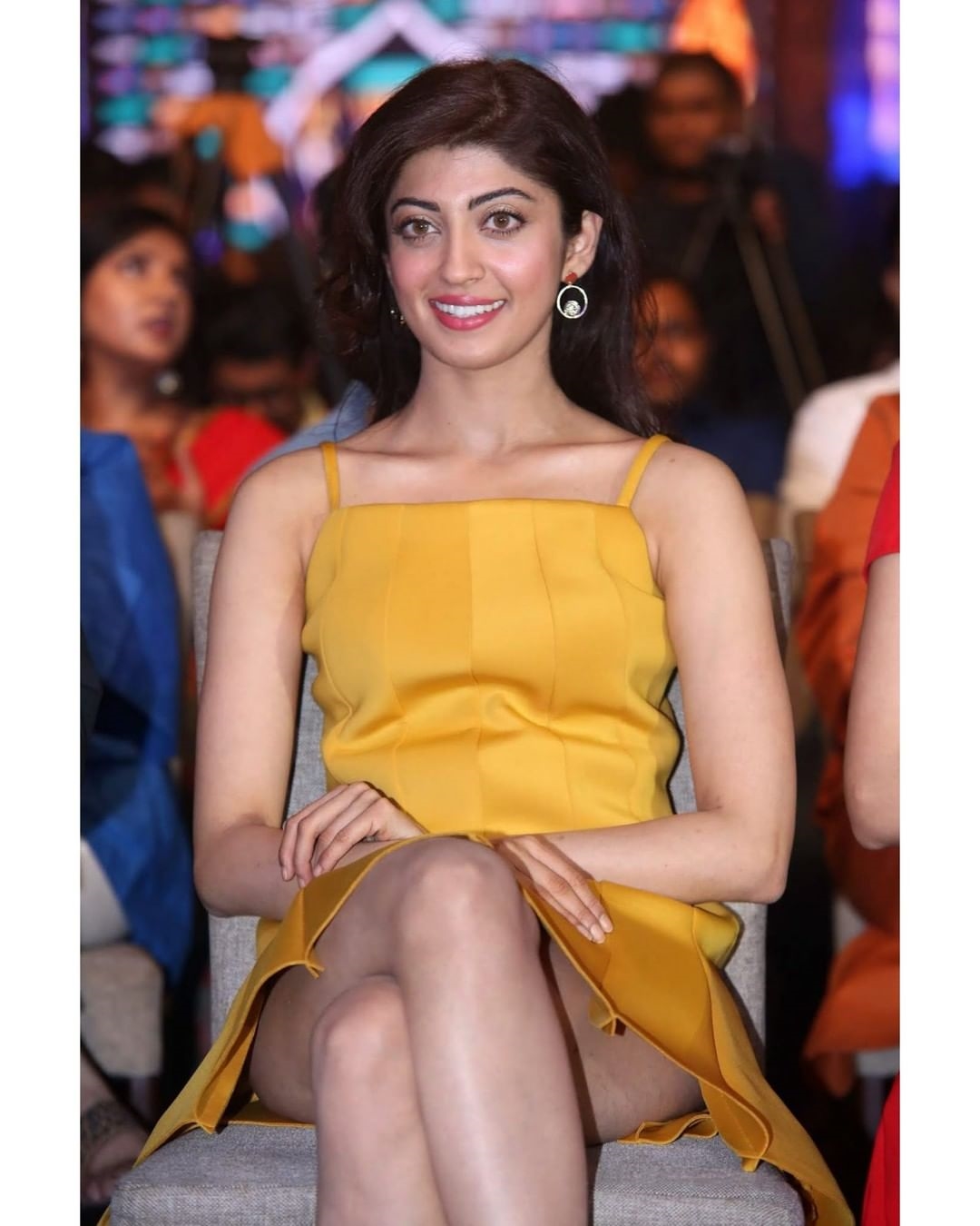 Pranitha Subhash Old Cute Images