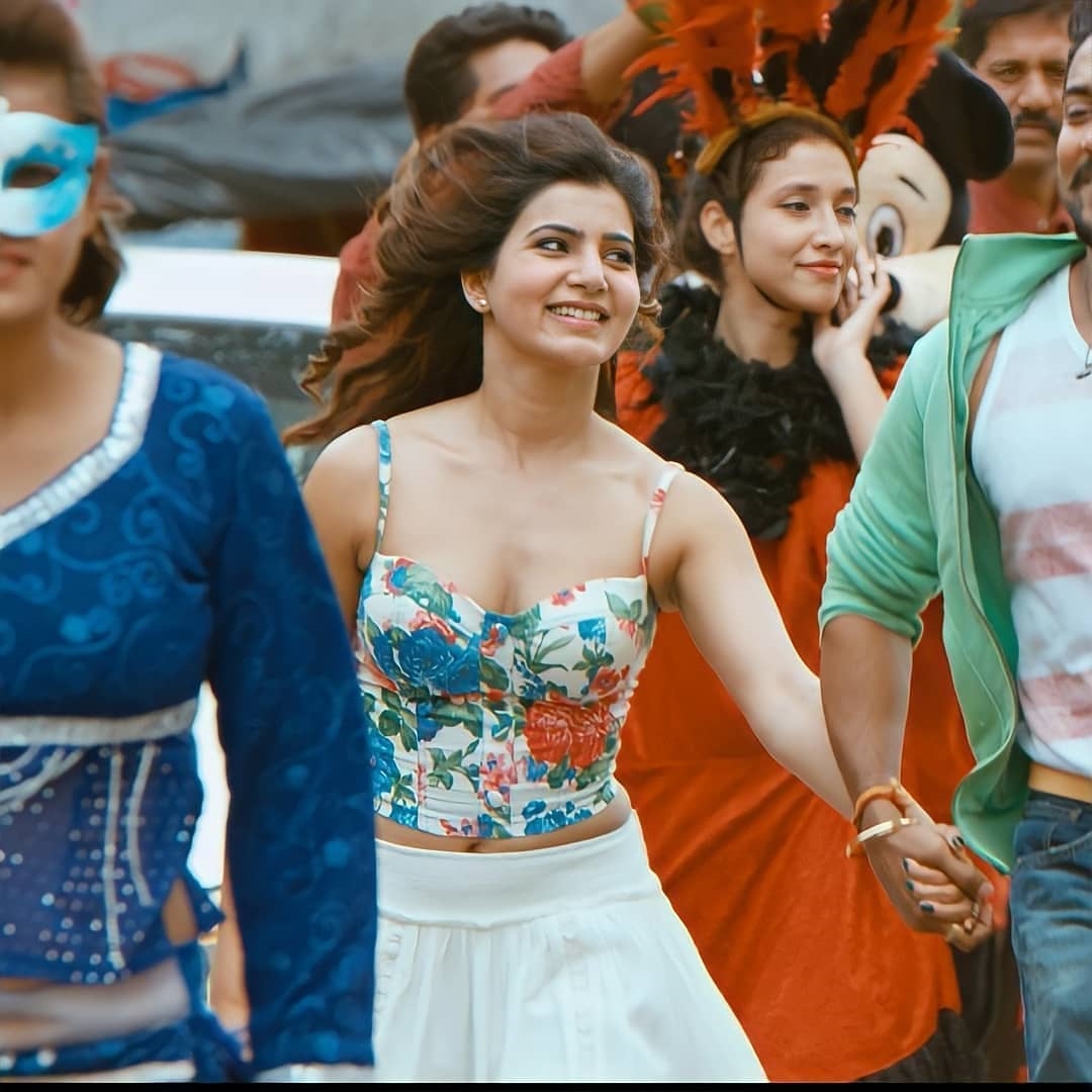 Samantha Akkineni Old Clicks In Movie