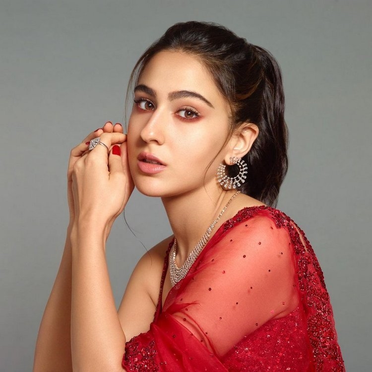 Sara Ali Khan New Images Collection