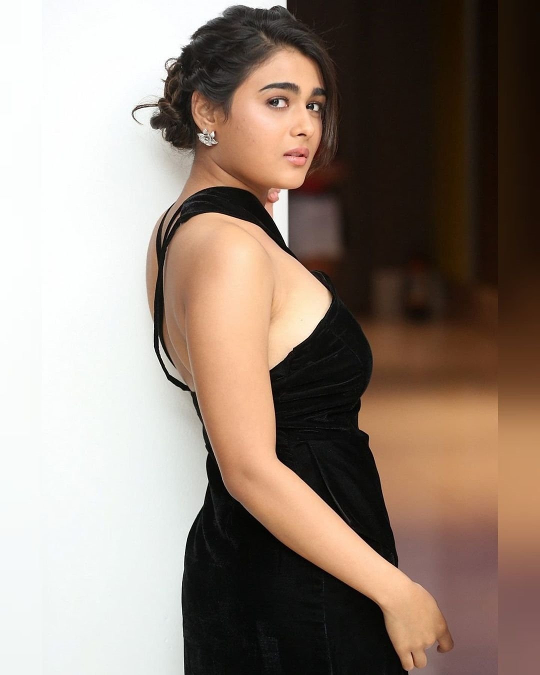 Shalini Pandey latest Photos Shoot