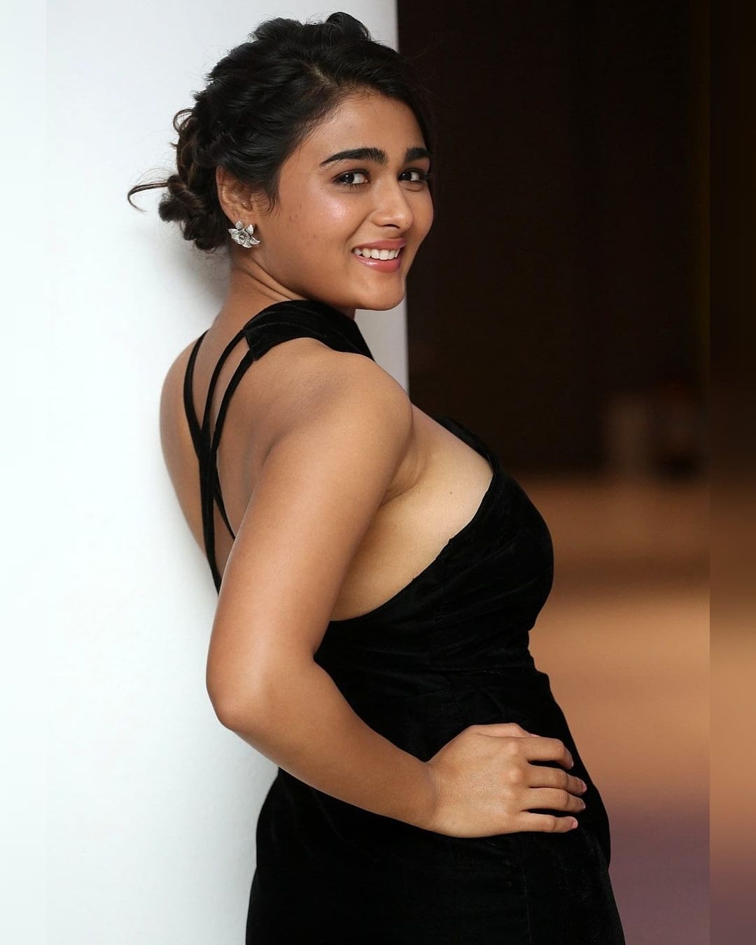 Shalini Pandey latest Photos Shoot