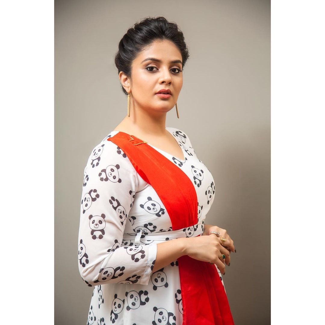 Sreemukhi Hot Photos In Tv Program