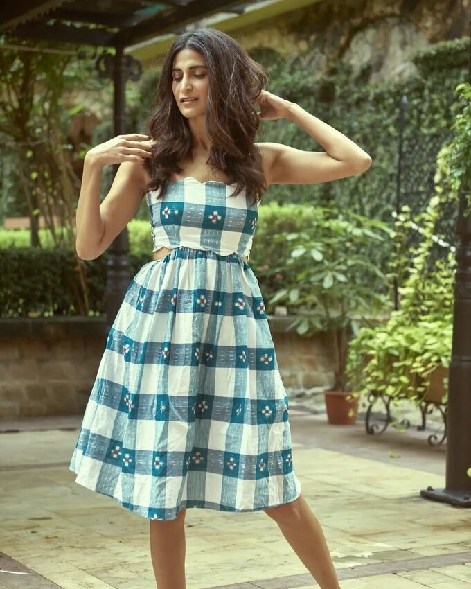 Aahana Kumra Amazing Photos In Frock