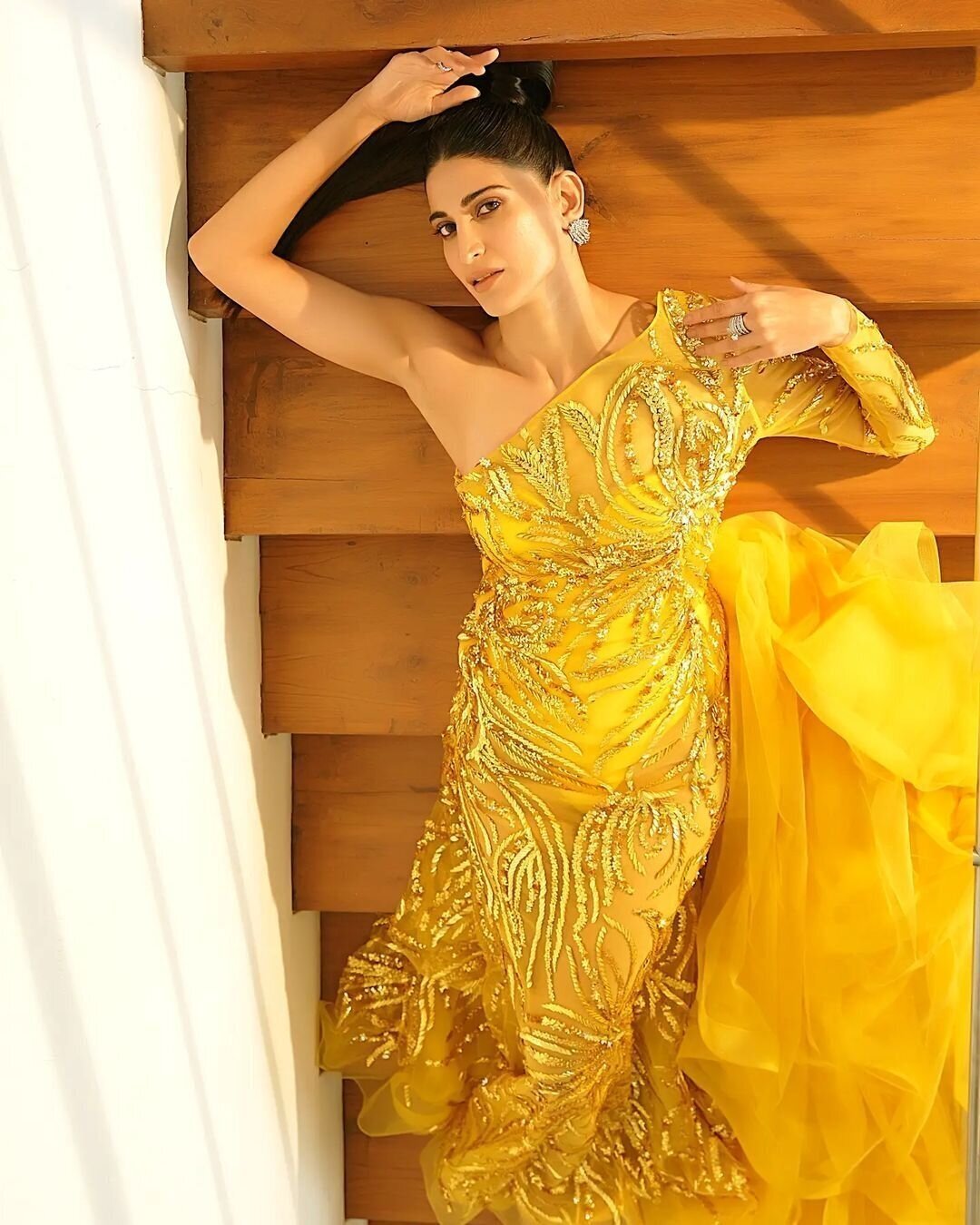 Aahana Kumra New Looks Photos