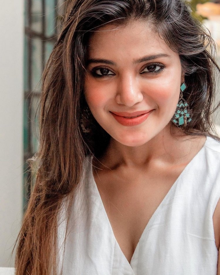 Aathmika New Clicks Gallery