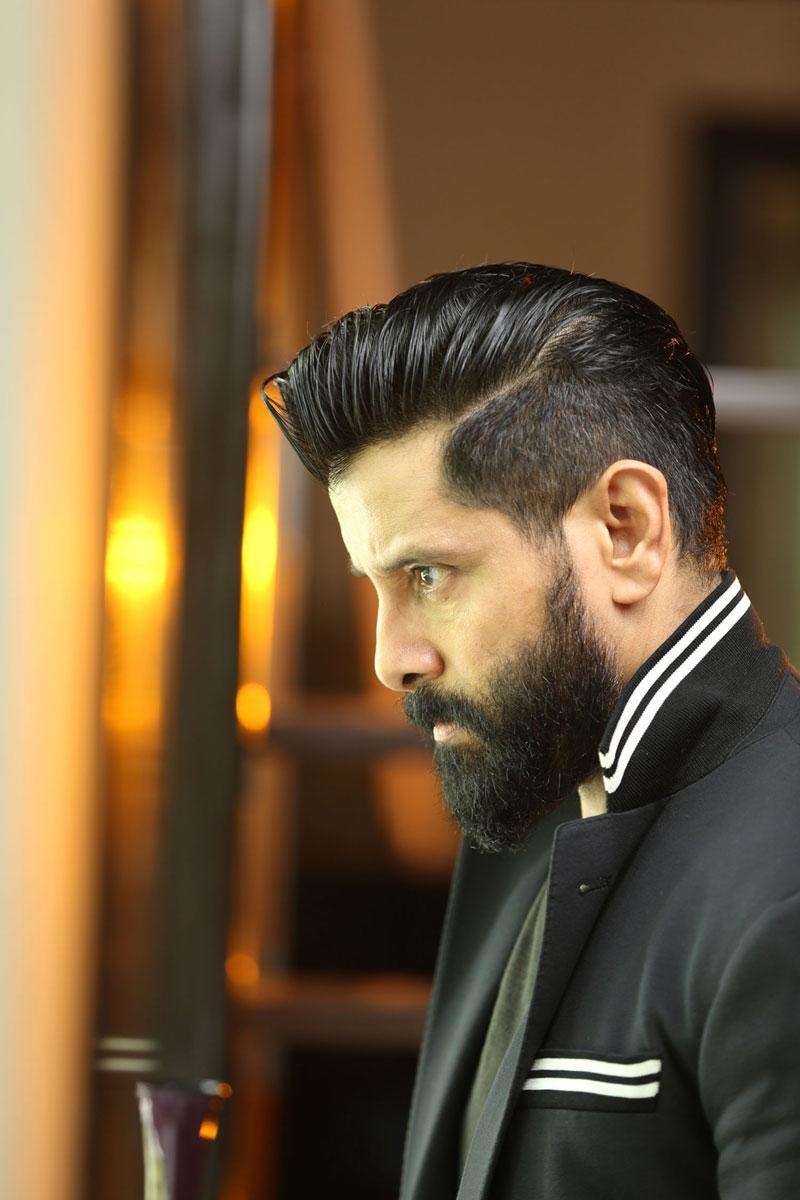 Actor Chiyaan Vikram Image Collection