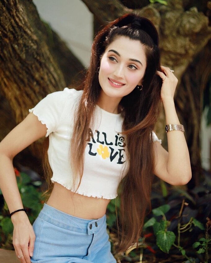 Actree And Model Arushi Nishank Latest Photo Collection