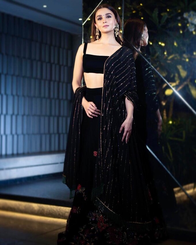 Actress Alia Bhatt New Image Collection In Black Attire