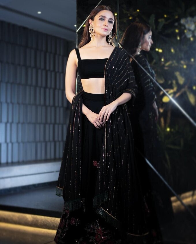 Actress Alia Bhatt New Image Collection In Black Attire