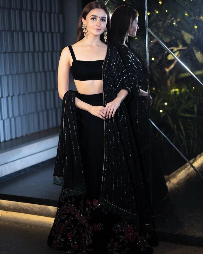 Actress Alia Bhatt New Image Collection In Black Attire