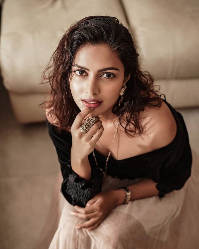 Actress Amala Paul Photo Collection