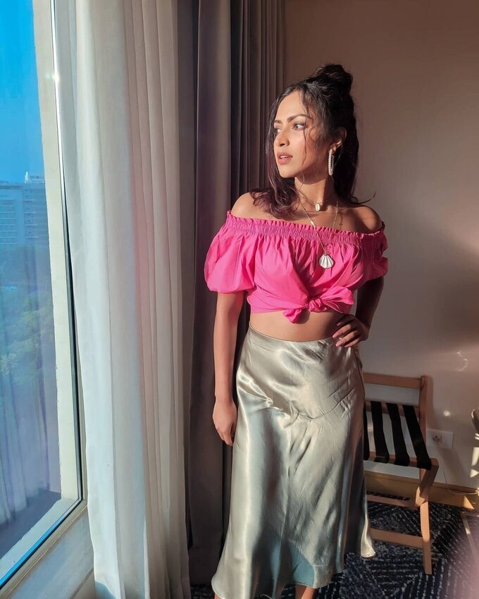 Actress Amala Paul Photo Collection