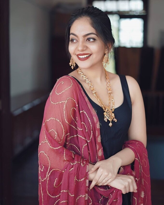 Actress And Ahaana Krishna Latest Images