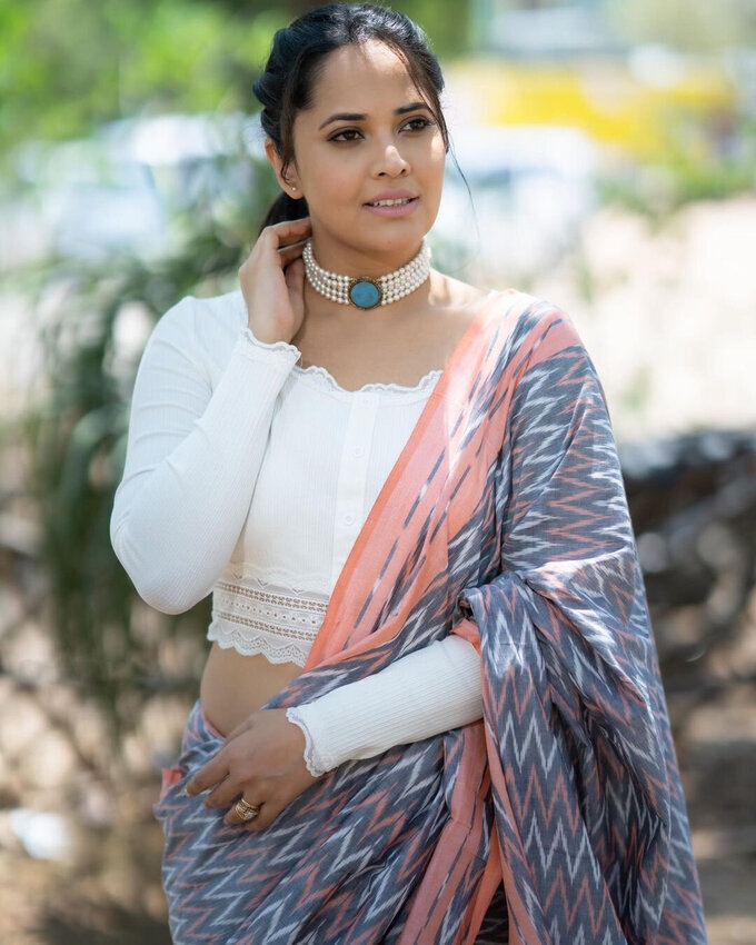 Actress And Anchor Anasuya Bharadwaj Hot Stunning Images