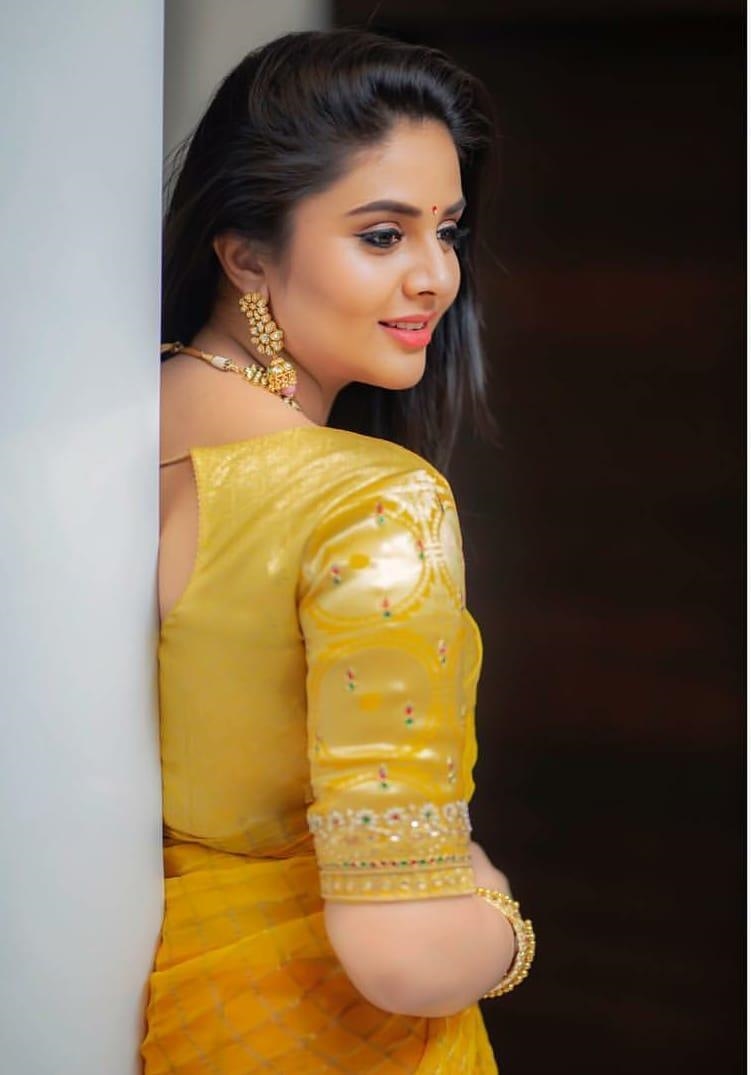 Actress And Anchor Sreemukhi Image Collection