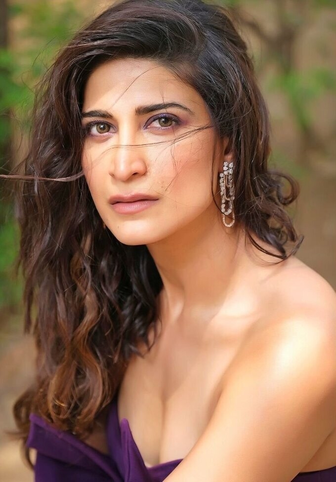 Actress And Model Aahana Kumra Latest Photos