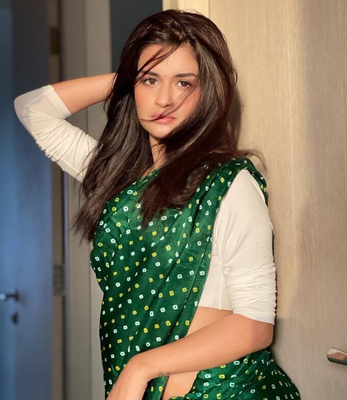 Actress And Model Avneet Kaur Latest Images