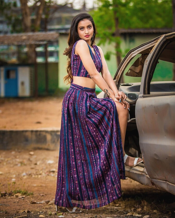 Actress And Model Deepika Pilli Latest Image Collection