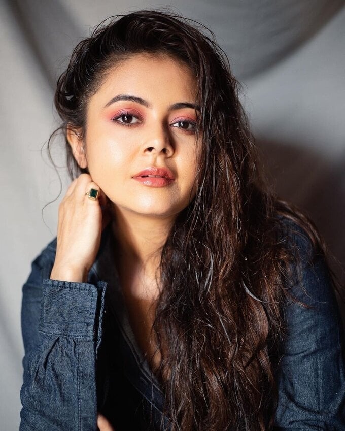 Actress And Model Devoleena Bhattacharjee Latest Image Collection