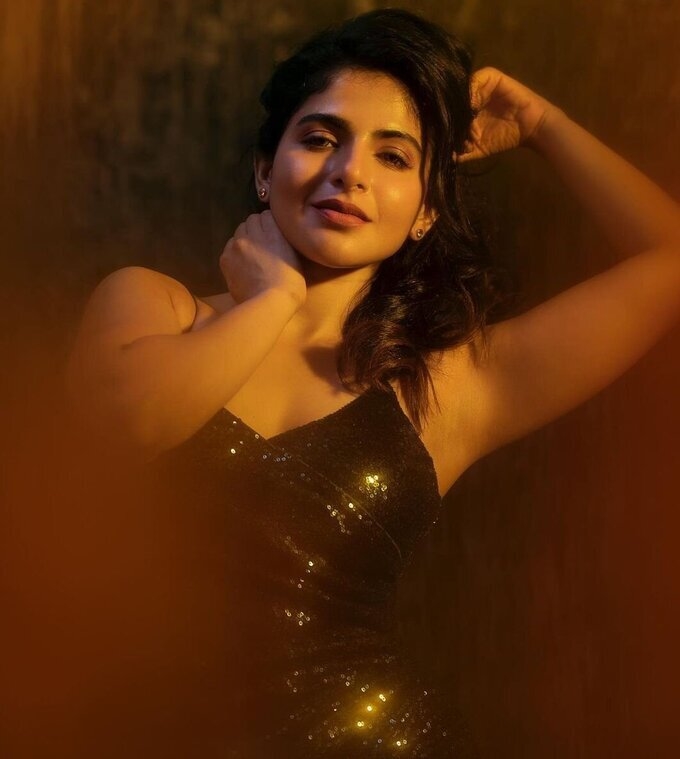 Actress And Model Iswarya Menon New Image Collection
