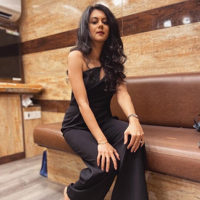 Actress And Model Kamna Jethmalani Image Collection