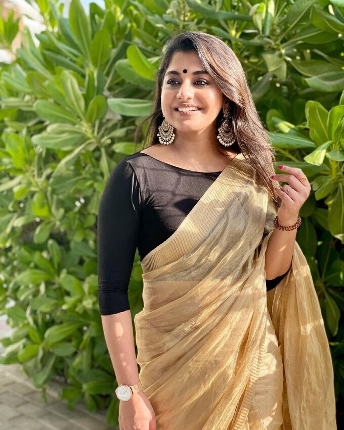 Actress And Model Meera Nandan Latest Image Collection