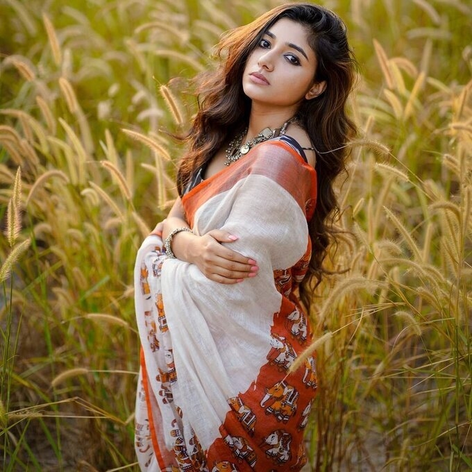 Actress And Model Mirnaa Adhiti Menon Image Collection