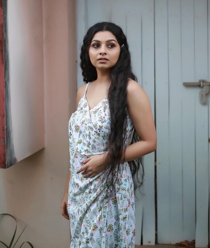 Actress And Model Niranjana Anoop Latest Images
