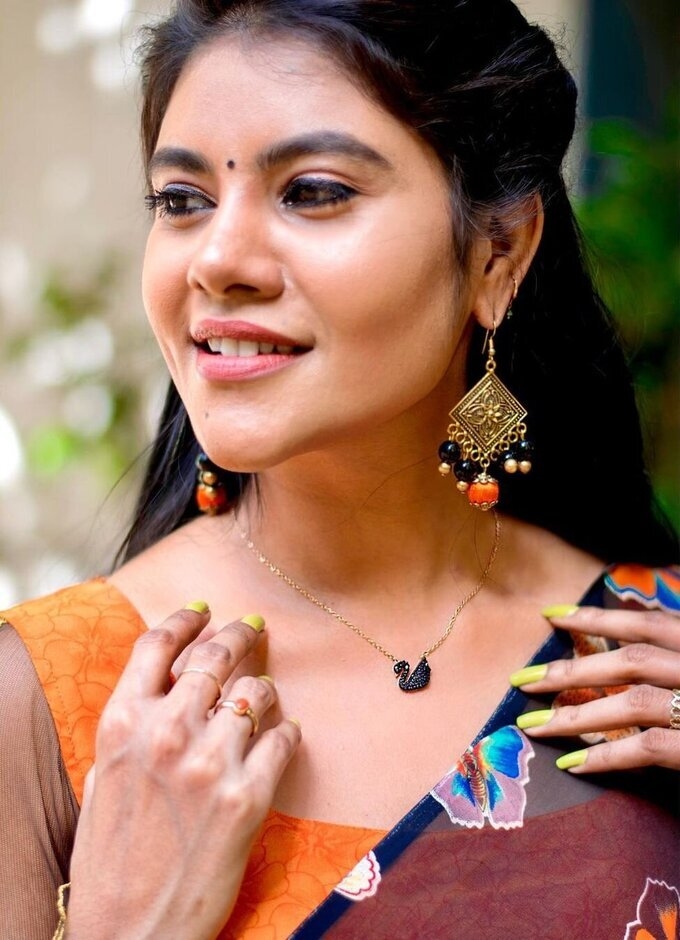 Actress And Model Nivisha Kingkon Latest Photo Collection