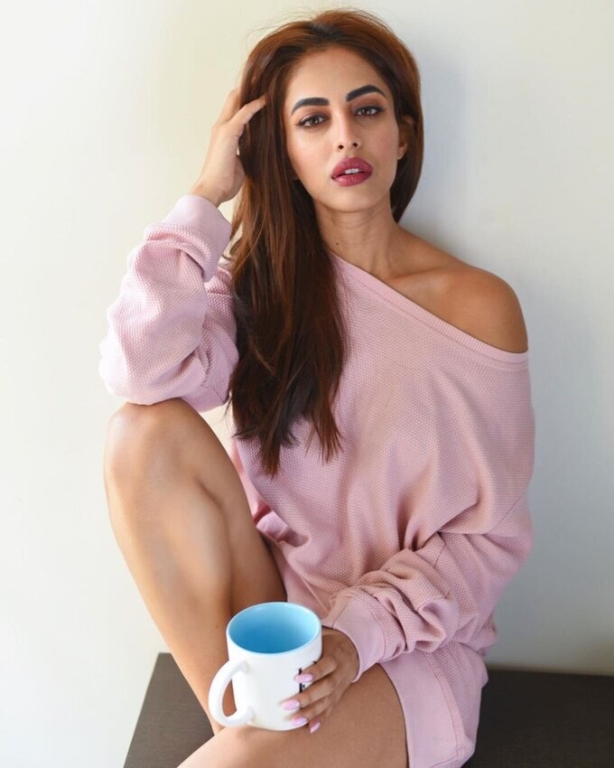 Actress And Model Priya Banerjee Latest Images