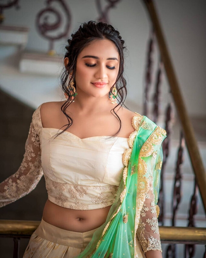 Actress And Model Raveena Daha Latest Photoshoot