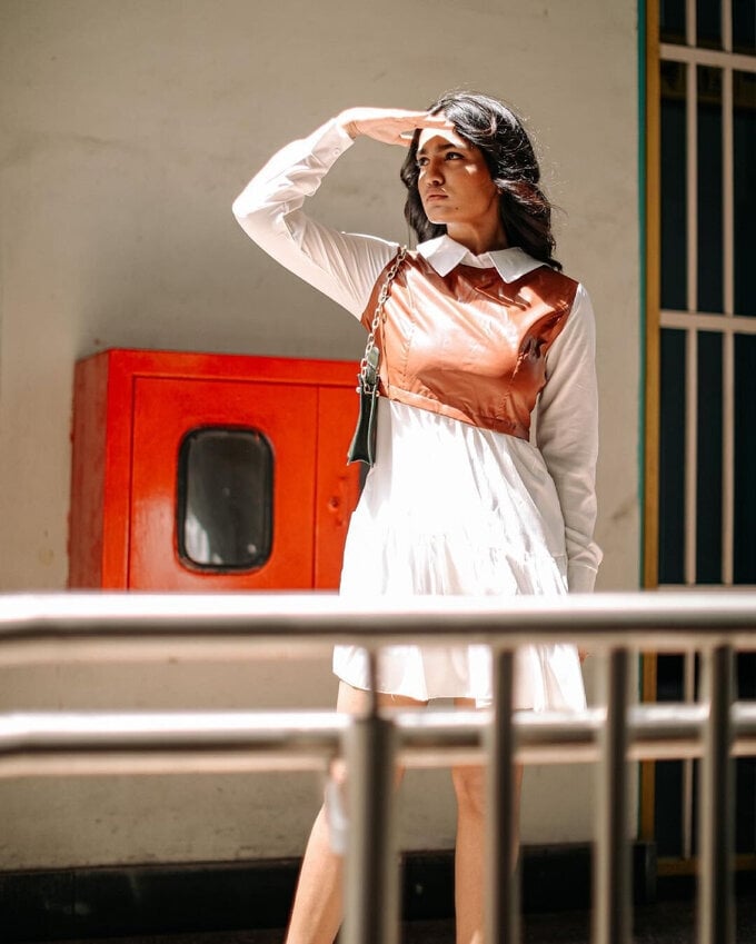 Actress And Model Saniya Iyappan Latest Photo Collection