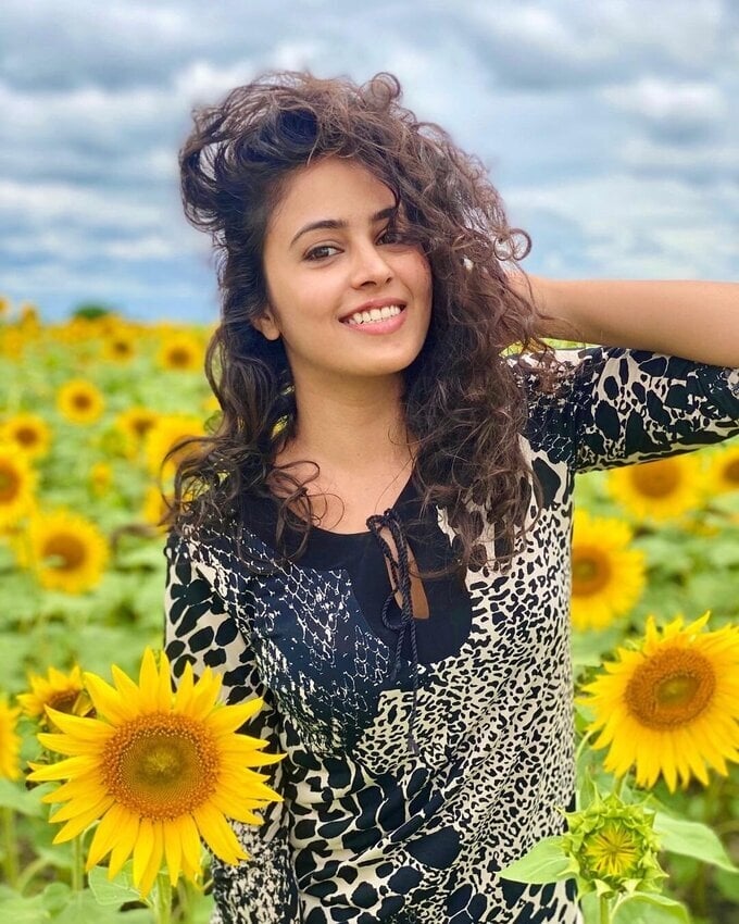 Actress And Model Shobhita Rana Latest Photo Collection