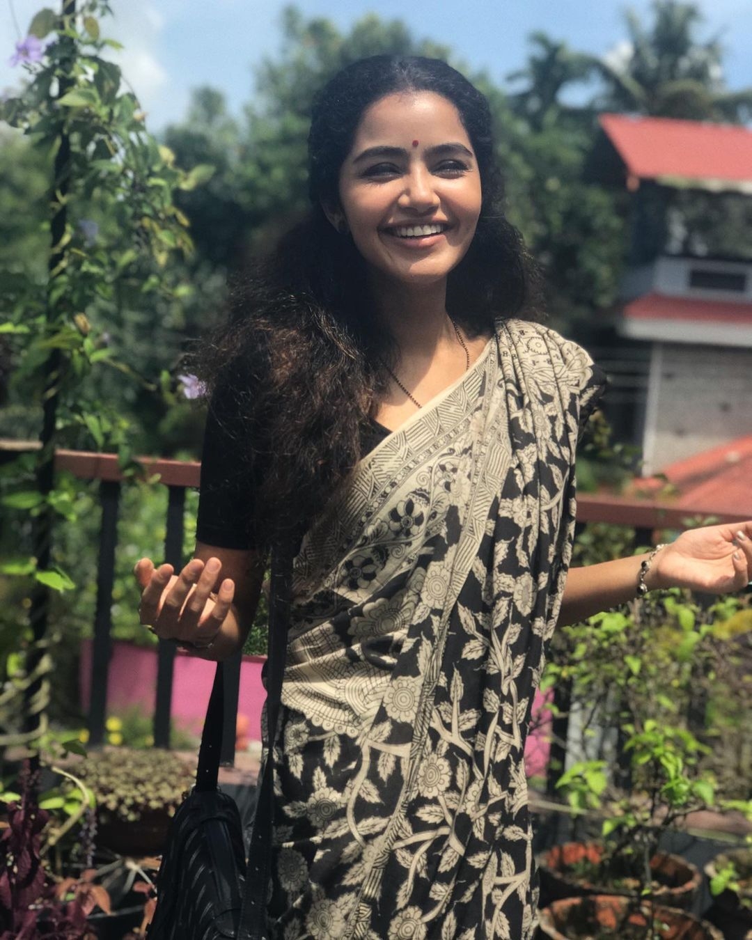Actress Anupama Parameswaran Candid Images
