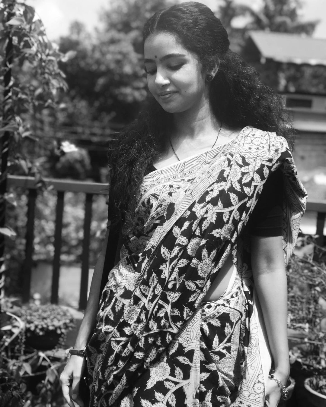 Actress Anupama Parameswaran Candid Images