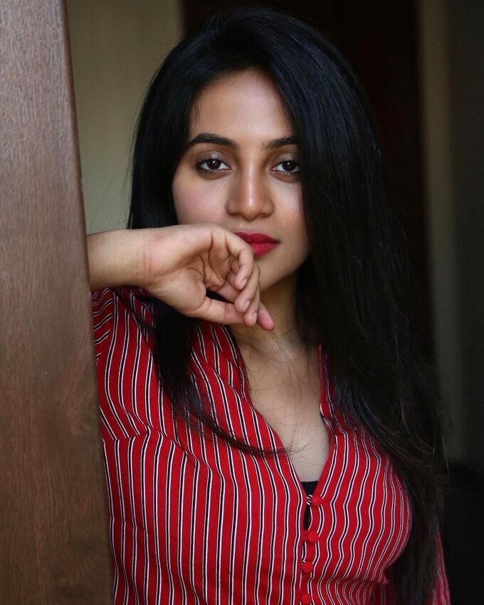 Actress Bhavani Sree Latest Cute Images